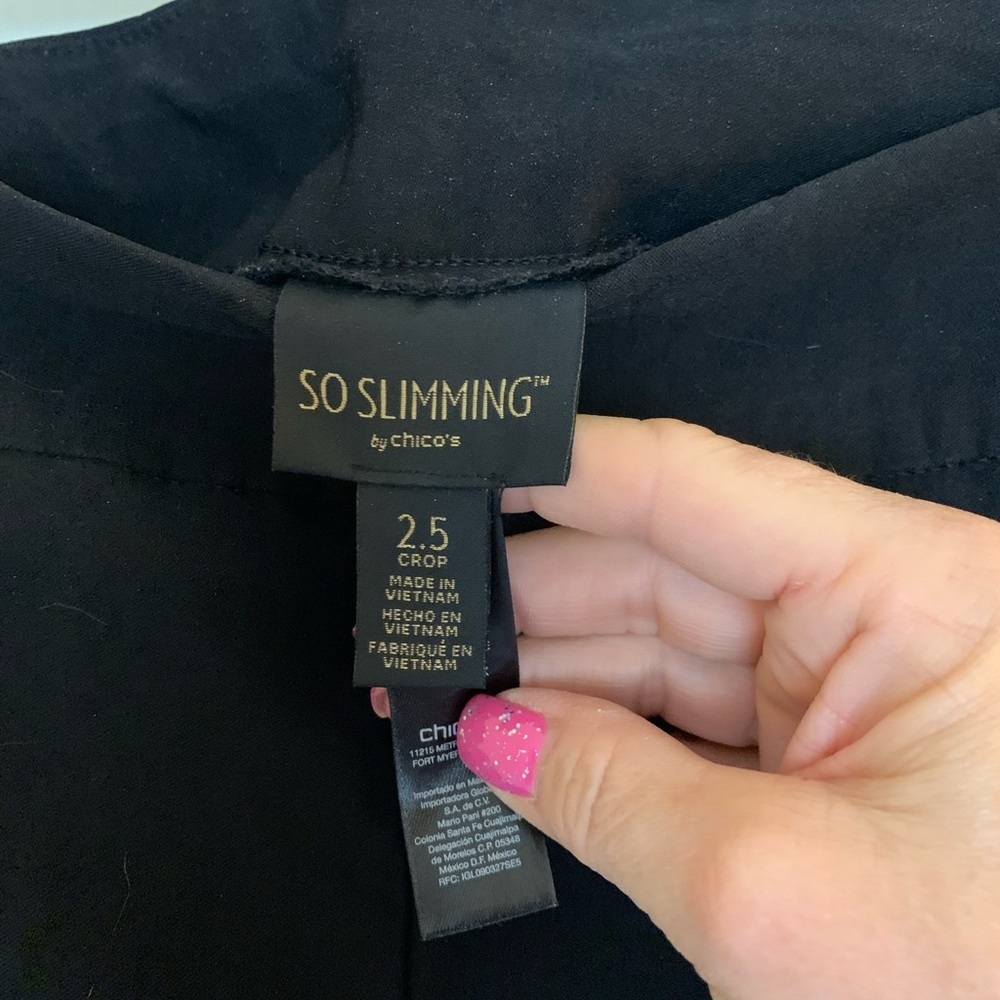 Chicos Brigitte Solid Black “So Slimming” Crop Le… - image 5